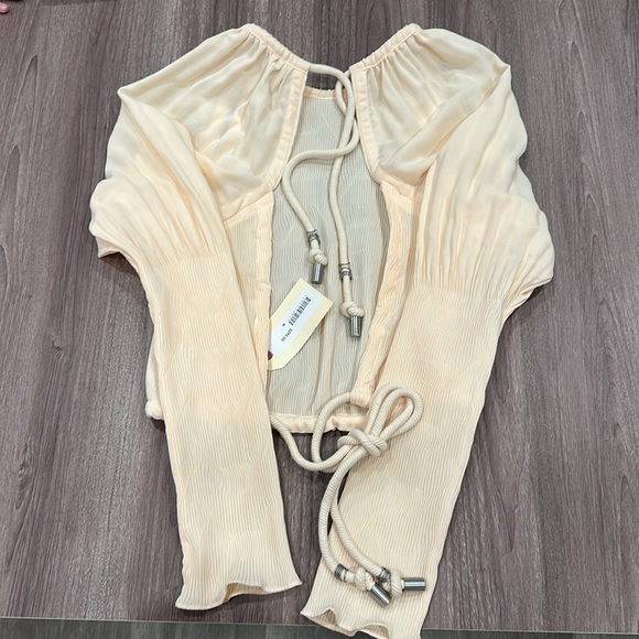 Jonathan Simkhai lady’s blouse - Picture 2 of 6